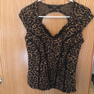 Guess top size medium